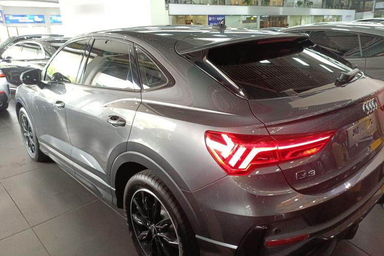 Used Audi Q3 Sportback 2020 40 TFSI Fashion Model
