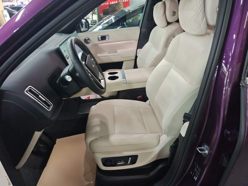 Used Li Auto L9 2025 Ultra Smart Refreshed Edition — 14