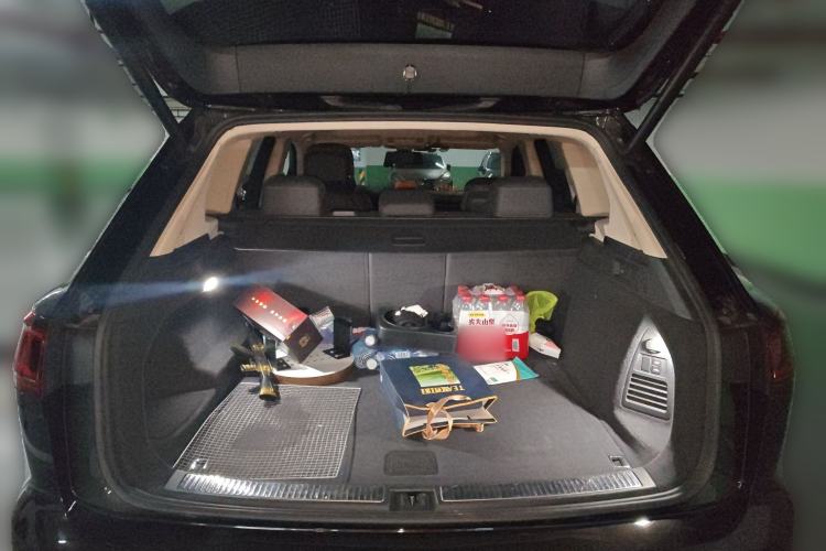 Used Volkswagen Touareg 2020 2.0 TSI RuiShang Edition China VI Standard
