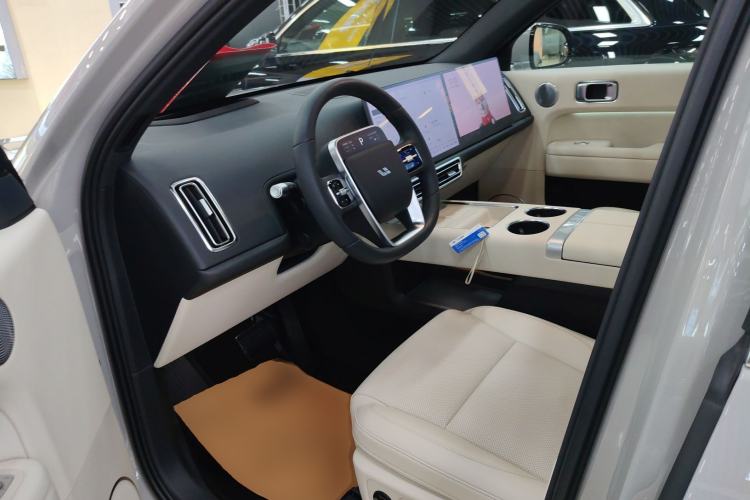 Used Li Auto L6 2024 Pro Model
