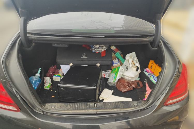 Used Mercedes-Benz S-Class 2012 S 300 L Business Standard Model