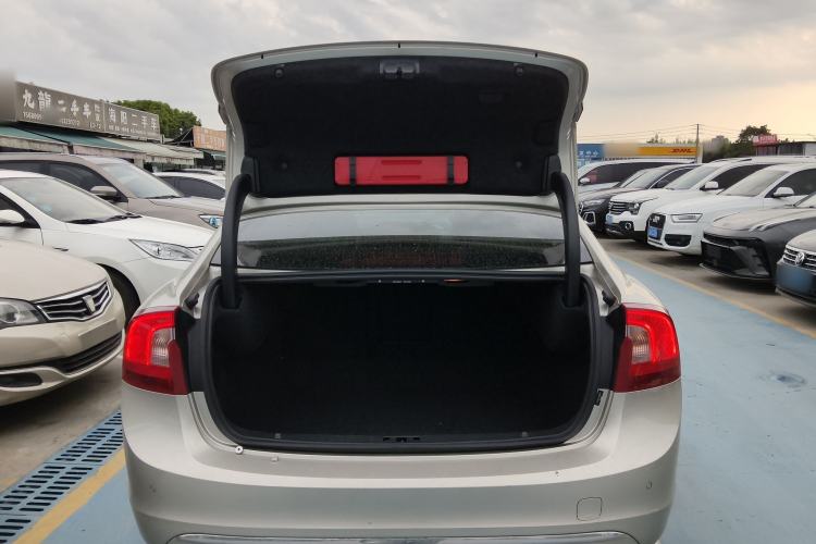 Used Volvo S60 2017 S60L T4 Smart Range Edition Trunk