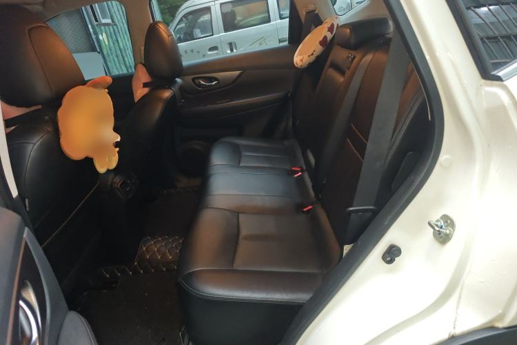 Used Nissan X-Trail 2015 2.0L CVT Comfort MAX Edition 2WD Left Rear Seat