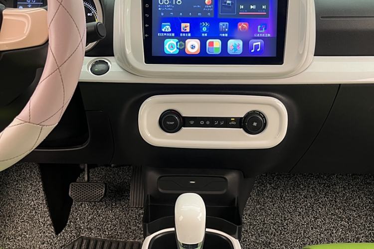 Used Roewe Clever 2021 302 km New Four-Seater Super-Efficient Version