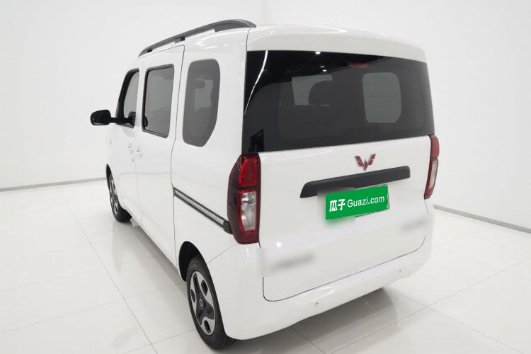 Used Wuling Zhiguang New Energy 2025 Comfort Model Exterior 2