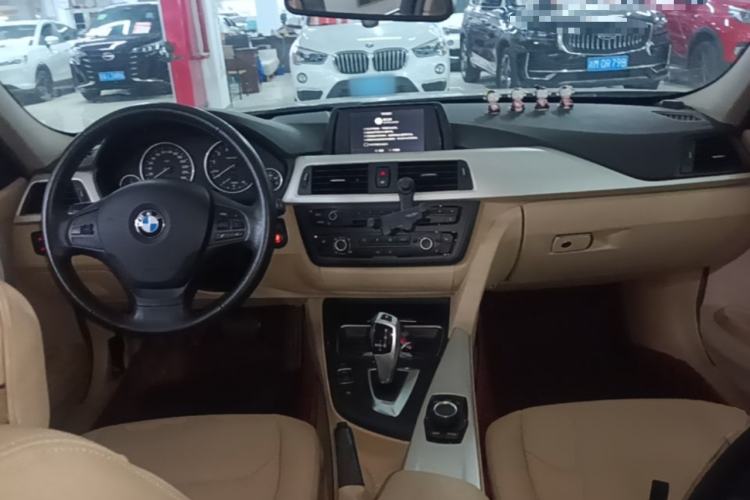 Used BMW 3 Series 2015 316Li Fashion Model