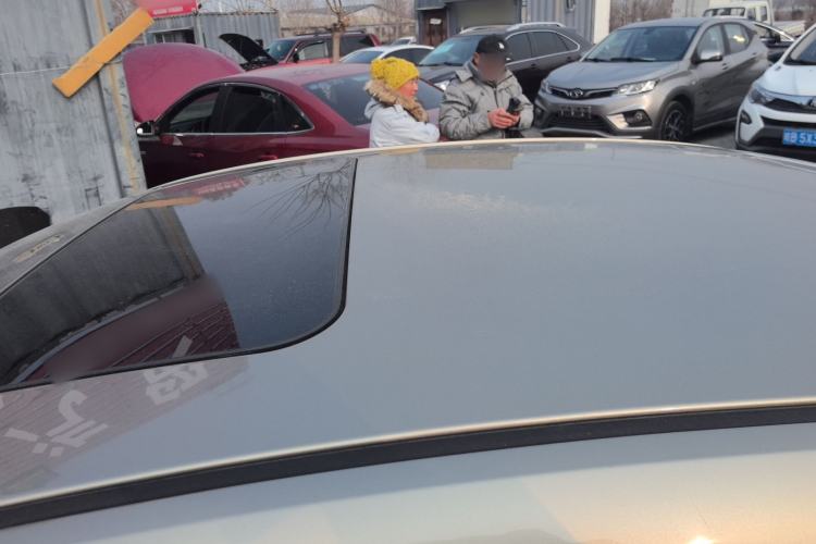 Used Roewe 360 2015 1.5L Automatic Luxury Edition