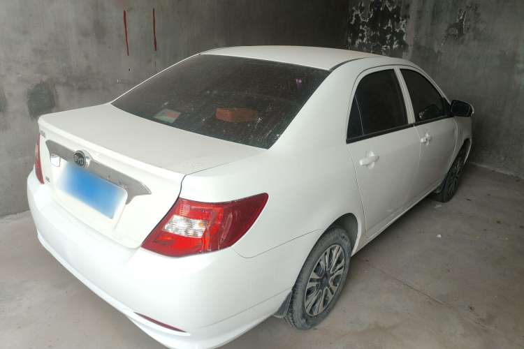 Used BYD F3 2015 Energy-Efficient Model 1.5L Manual Comfort Edition