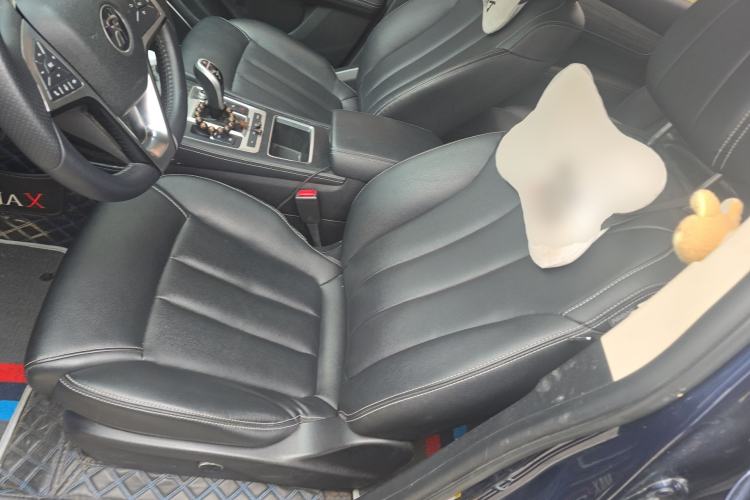 Used BYD Song MAX New Energy 2019 DM 1.5T Smart Connect Enjoyment Model 6-Seater China V Standard
