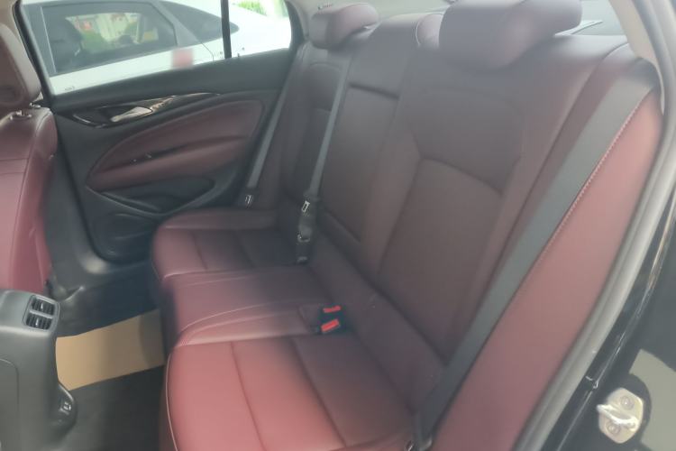 Used Buick Regal 2025 Model 25T Ultra-Enjoyment Edition
