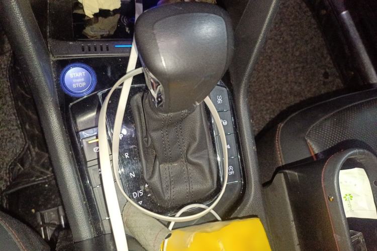 Used Volkswagen Tiguan L 2019 330TSI Automatic Two-Wheel Drive Panoramic Comfort Edition China V Standard Gear Lever