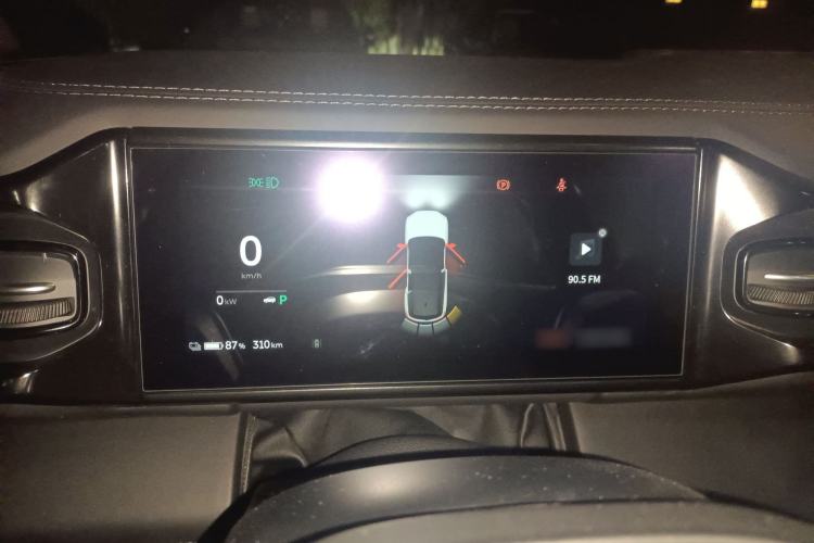 Used Nio ES8 2018 355 km Base Version 7-Seater Edition