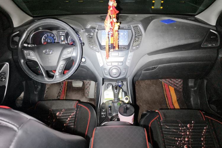 Used Hyundai Santa Fe 2013 2.4L Automatic Two-Wheel Drive Smart Version
