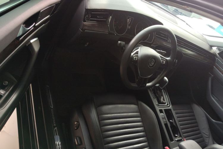 Used Volkswagen Magotan 2019 380TSI DSG Luxury Model China V Standard