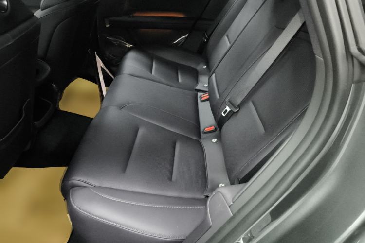 Used Avatr 06 2025 Max All-Electric Version