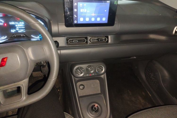 Used Wuling Hongguang New Energy 2024 All-Electric Model 300KM Standard Version