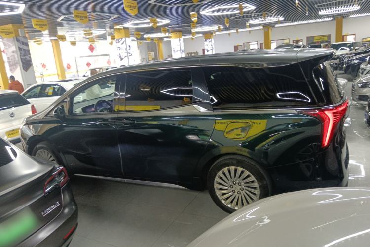 Used Buick Century 2023 2.0T Four-Seat Private Edition Left Side