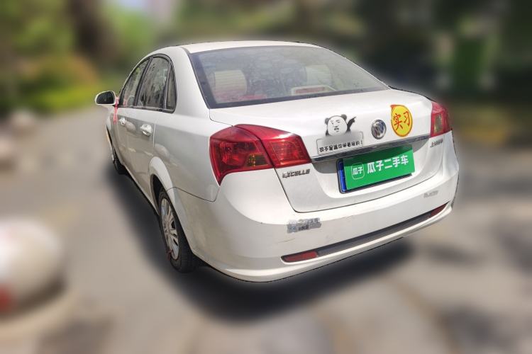 Used Buick Excelle 2015 1.5L Manual Classic Trim
