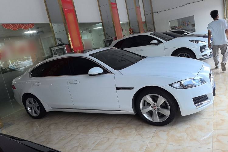 Used Jaguar XFL 2019 XFL 2.0T 200 PS Two-Wheel-Drive Elite Edition