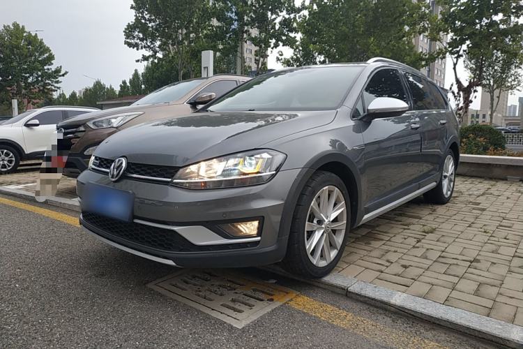 Used Volkswagen Golf 2019 1.8TSI Travel Edition