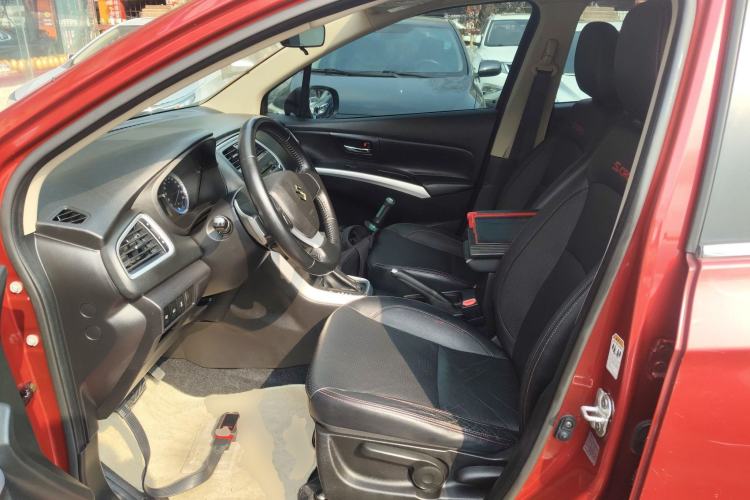 Used Suzuki S-Cross 2014 1.6L CVT Two-Wheel Drive Elite Version Left Front Seat