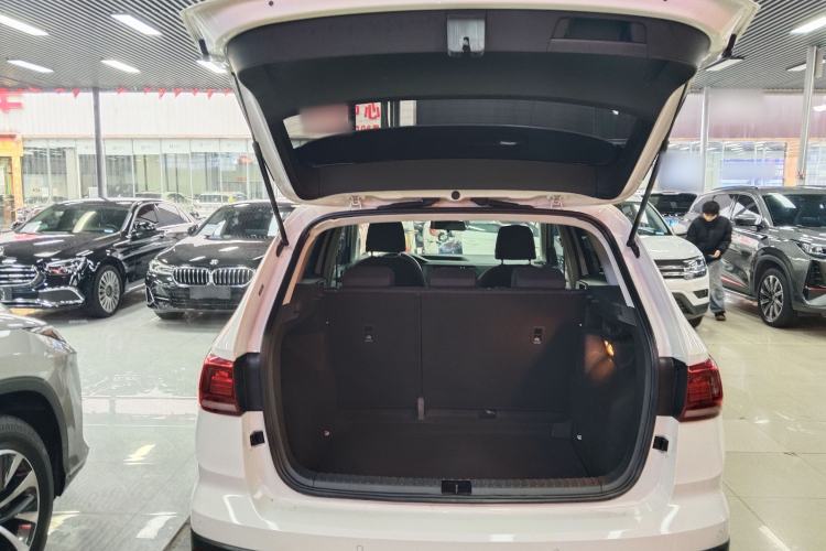 Used Volkswagen Tharu 2022 280TSI Two-Wheel Drive Trend Edition
