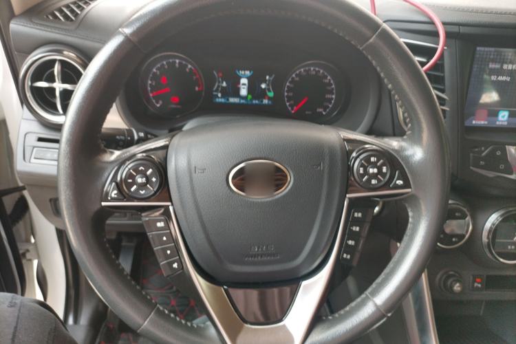 Used BYD Song 2016 GaiShi Edition 1.5TID Automatic Elite Model
