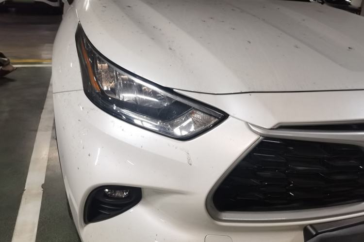 Used Toyota Highlander 2022 Dual-Engine 2.5L Two-Wheel Drive Elite Edition 5 Seats