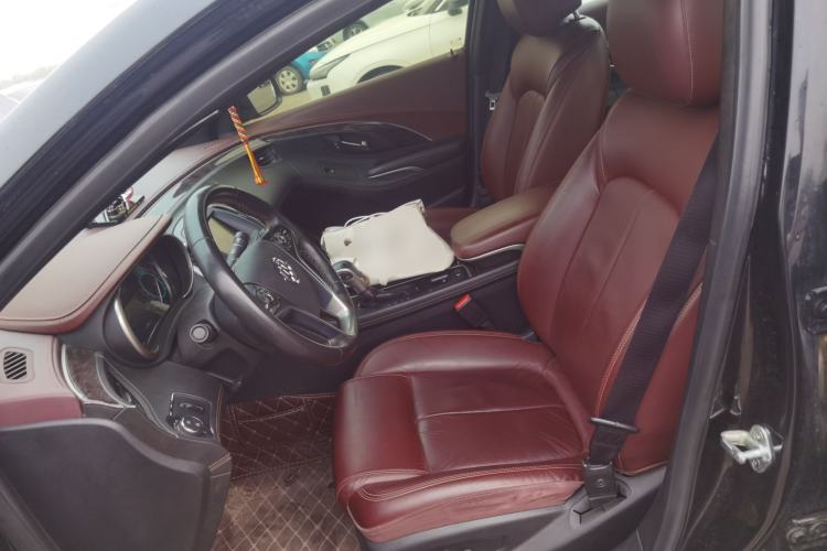 Used Buick LaCrosse 2013 2.4L SIDI Elite Comfort Version Left Front Seat