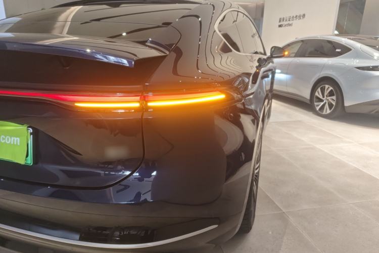 Used Nio ET9 2025 100kWh Signature Edition
