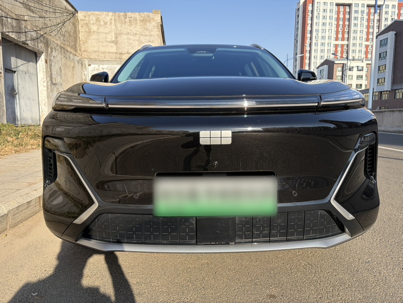 Geely Galaxy Xingjian 7 EM-i 2026 Model 135km Leading Edition — снимка 4