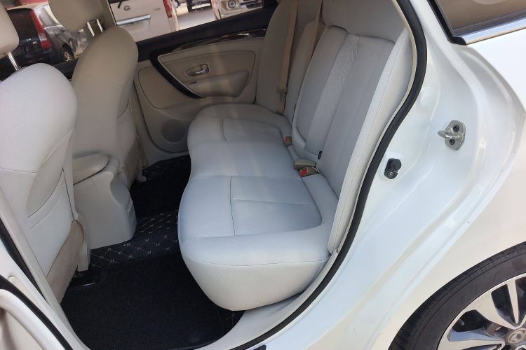 Used Dongfeng Aeolus A60 2016 1.6L Automatic Luxury Model
