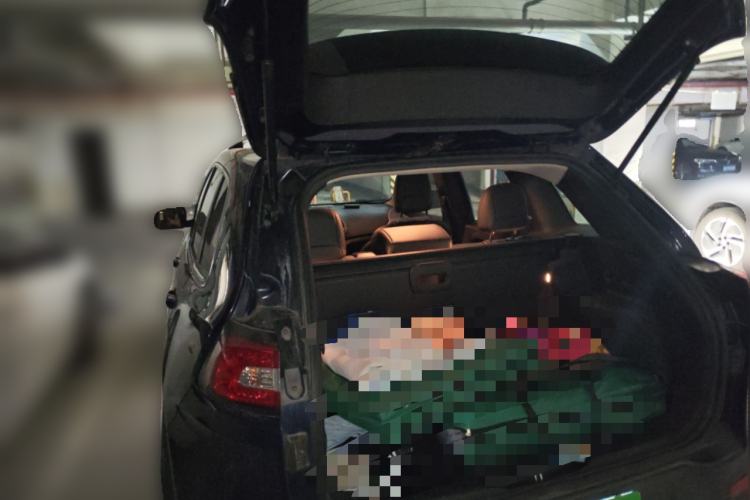 Used Jeep Cherokee 2017 2.4L Leading Smart Edition Trunk