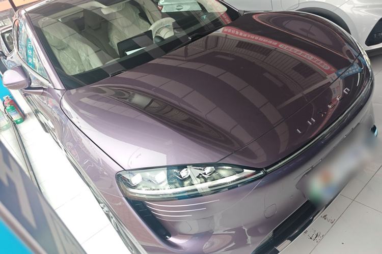 Used Hima Luxeed R7 2024 All-Electric 667 km Max
