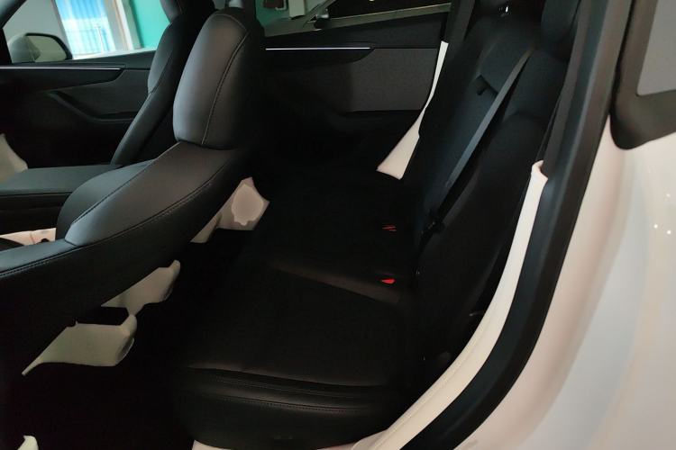 Used Tesla Model Y 2025 Rear-Wheel Drive First Edition