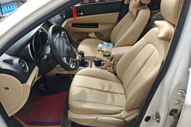 Used CHANGAN Eado 2015 1.6L Manual Luxury Model China IV Standard