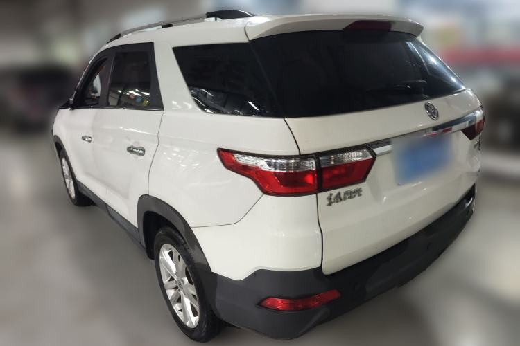 Used Dongfeng Fengon S560 2018 1.8L Manual Urban Model 7 Seats Exterior 3