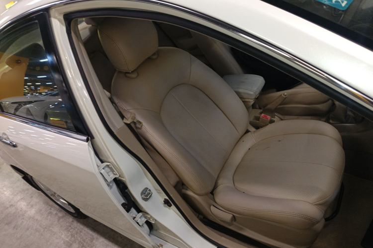 Used Nissan Sylphy 2016 Classic 1.6XE Manual Comfort Edition Right Front Seat