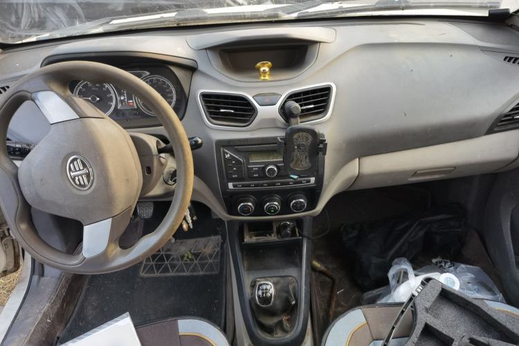 Used FAW Xiali N5 2014 1.0L Manual Comfort Model