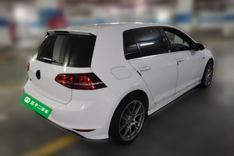 Used Volkswagen Golf 2016 1.4TSI Automatic R-Line
