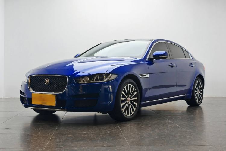 Used Jaguar XEL 2018 2.0T 200 PS LOVE Devotion Edition