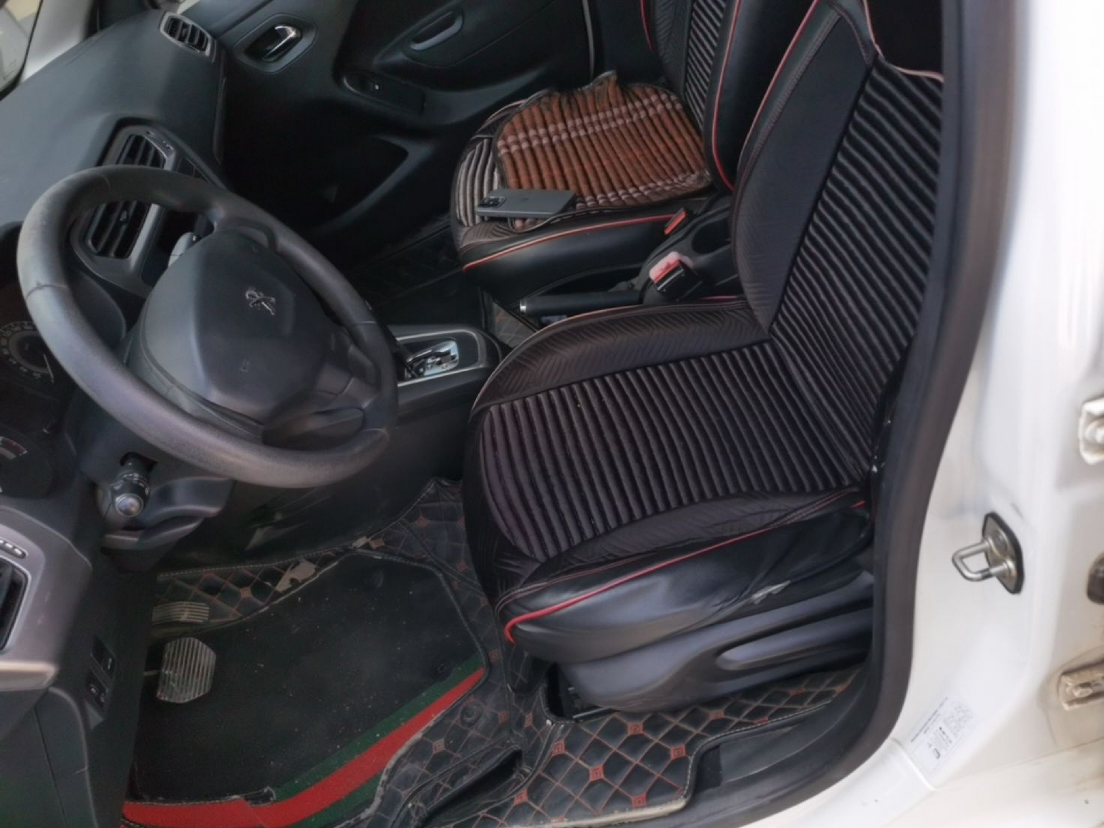 Interior delantero