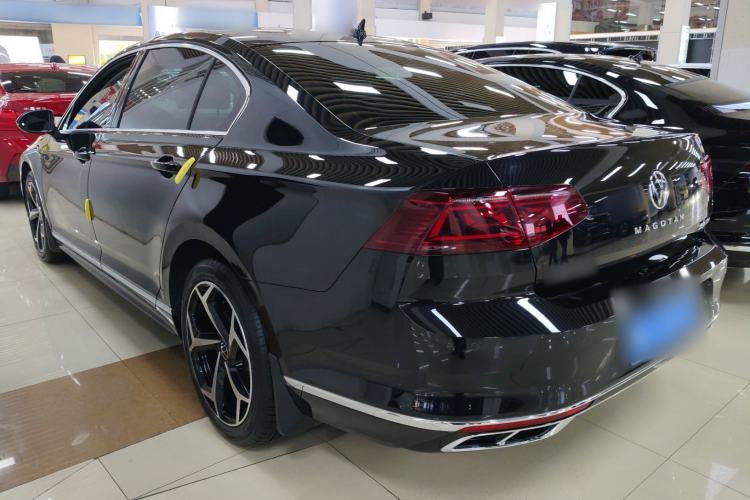 Used Volkswagen Magotan 2025 Zhongxiang Model 280TSI DSG Luxury Version
