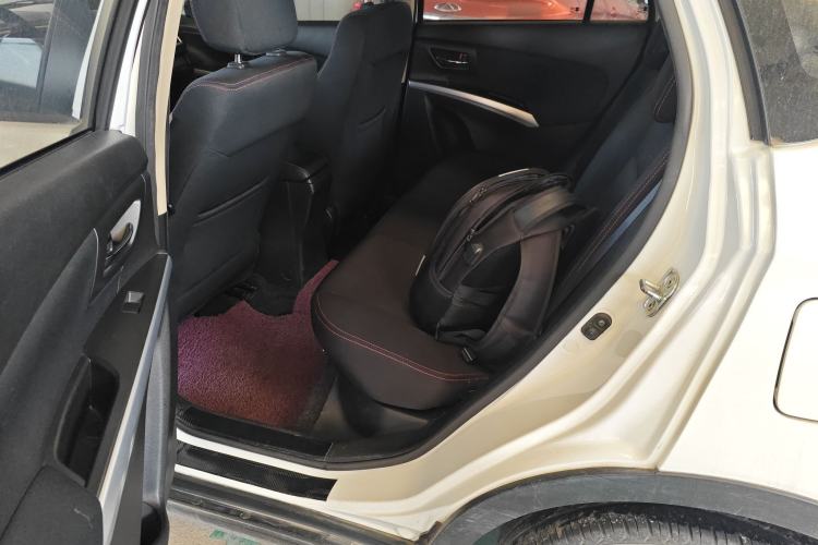 Used Suzuki S-Cross 2014 1.6L Manual Two-Wheel Drive Entry Model