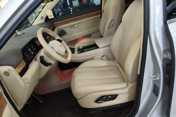 Used Hima AITO M7 2024 1.5T Rear-Drive Plus Version 5 Seats