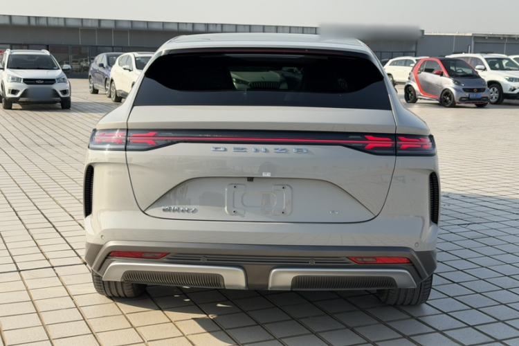 Used Denza N7 2023 with Ultra-Long Range
