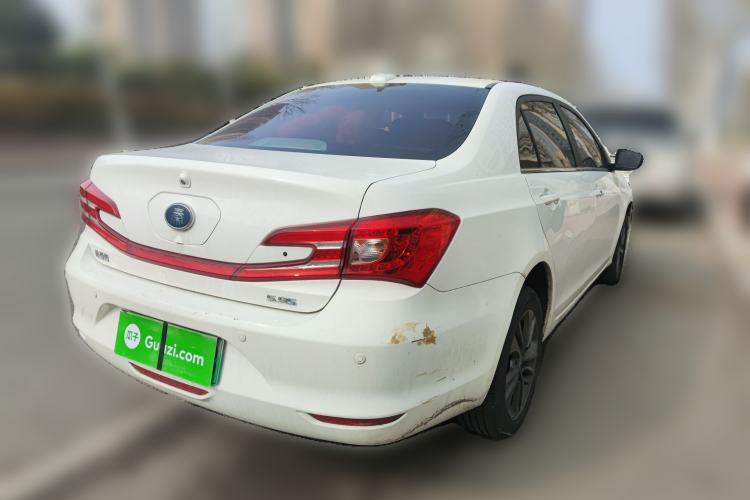Used BYD Qin New Energy 2017 1.5T Luxury Model
