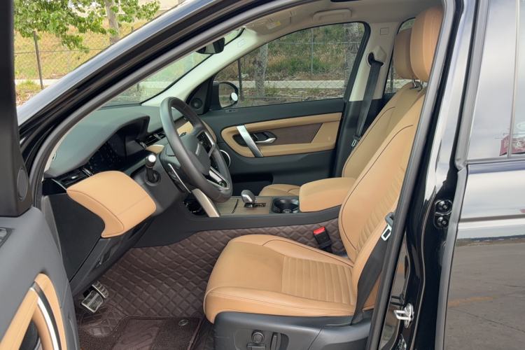 Used Land Rover Discovery Sport 2025 249 PS Performance Tech Edition Left Front Seat