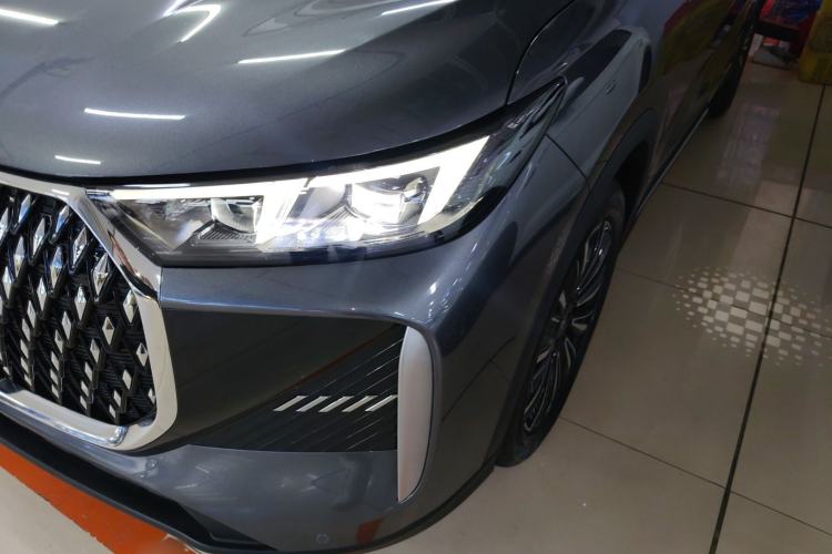 Used Chery Tiggo 8 2026 Model, 5th Generation Tiger Model, Kunpeng 1.6T Automatic Flagship Version Left Front Headlight