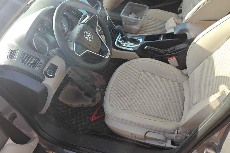 Used Buick Regal 2014 2.0L Leading Fashion Edition Left Front Seat